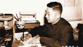 老舍的死因：老舍为什么跳湖自杀？是什么令他绝望？