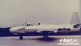 新中国第一架民航客机是什么时候诞生的