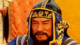 年羹尧为什么会很容易就被剥夺兵权，下属为何不救