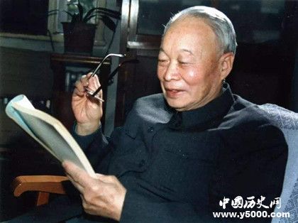 中国原子弹之父是谁_钱三强的简介_钱三强的主要成就