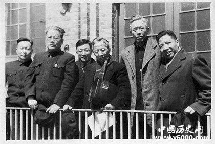 中国原子弹之父是谁_钱三强的简介_钱三强的主要成就