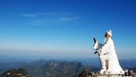 武当山有个最危险的香炉，令无数人上梁敬香却命丧悬崖