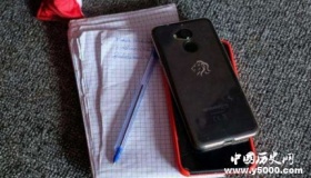 首批非洲造智能手机问世 起售价130美元