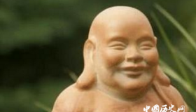 道士和和尚有啥区别，都吃素吗