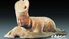 给皇帝下跪是从什么朝代开始的