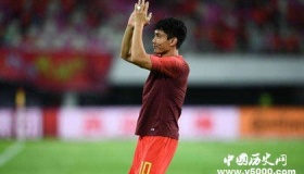 今晚8点世预赛国足战关岛，艾克森武磊成最大看点