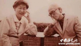 他人对余光中的评价是怎样的