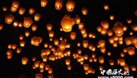 余光中最经典的十首诗，看了不后悔，后悔没看