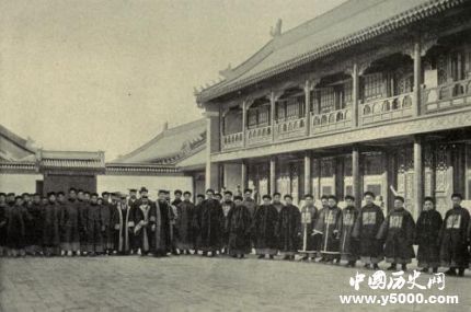京师大学堂是谁创立的_京师大学堂是什么时候创立的_京师大学堂创办的意义