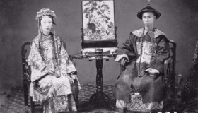 中国的缠足从哪一年废除的