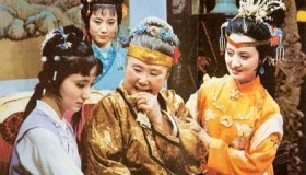 红楼梦反映的时代背景是什么