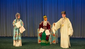 《窦娥冤》的思想内容与艺术特色