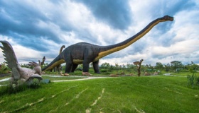 历史上恐龙是怎么出现的