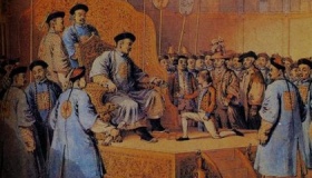 爱新觉罗·弘历简介