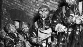 防毒面具的发明：一战残酷的佐证