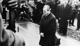 华沙之跪的意义和历史影响