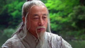 历史上对范增的评价