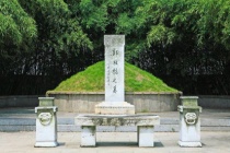 郑板桥墓简介
