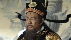 包拯铡国舅的故事