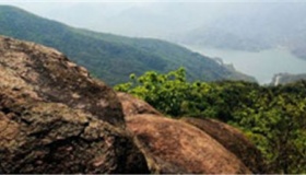 铁拐李与磊石仑的故事