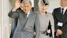 没有实权的日本天皇每天的工作是什么呢