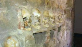 骷髅塔到底有多少颗人头