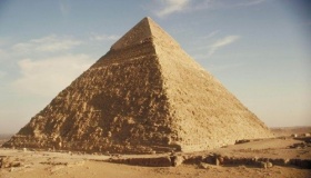 埃及法老为什么用金字塔做陵墓