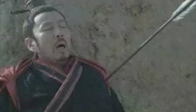 刘邦为什么伤胸反摸脚