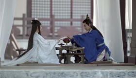 古代衣服真的想电视剧里一样拖地吗