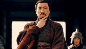 刘备做了什么事竟比曹操公然盗墓更可耻