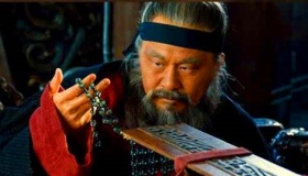 谁医好了曹操的头风病