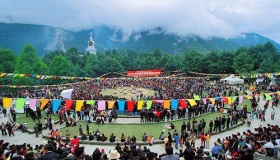 转山会是什么民间习俗