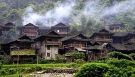 土家族的吊脚楼是什么样的