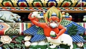 为什么藏族木雕被称作木上的舞蹈