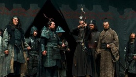 刘备为何一句话要了吕布的命