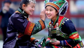 布依族服饰有什么特点