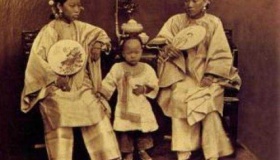 古代女人为什么缠足裹脚