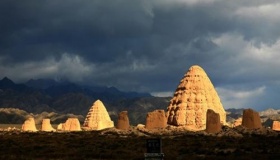 揭秘西夏王陵的三大诡异之处