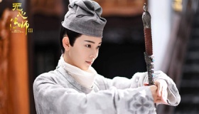 无心法师3青鸾和岳绮罗什么关系