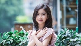 《你笑起来真好看》原唱李昕融个人资料