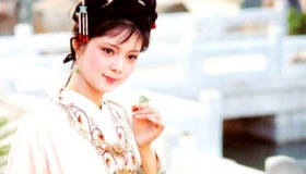 薛宝钗的性格特点分析