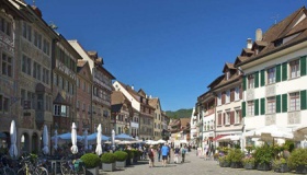 瑞士为什么这么有钱