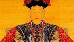 康熙的生母是谁