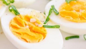 鸡蛋一天最多吃几个