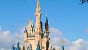 美国迪士尼乐园在哪里