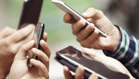 为什么现在人离不开手机