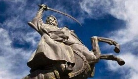 蒙古统治俄罗斯多久