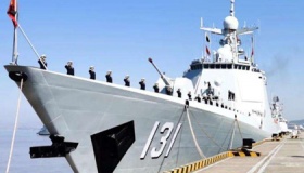 海军第35批护航编队今天奔赴亚丁湾索马里海域执行任务