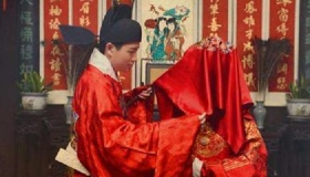 古代结婚新娘头上的红布叫什么